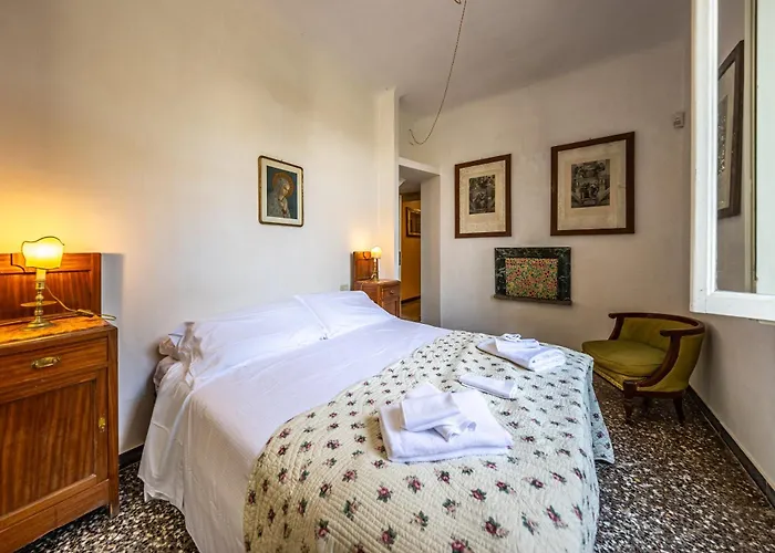 Flora 1 By Portofinohomes * קיאברי