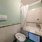 Flora 1 By Portofinohomes