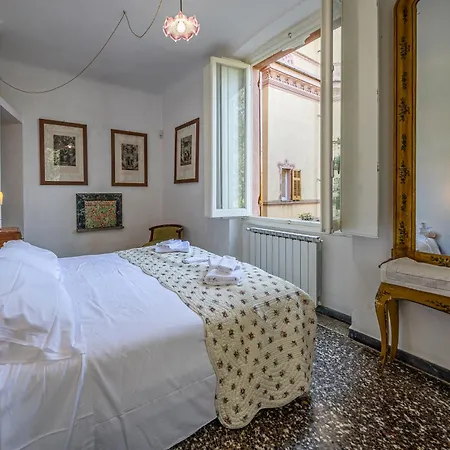 Flora 1 By Portofinohomes