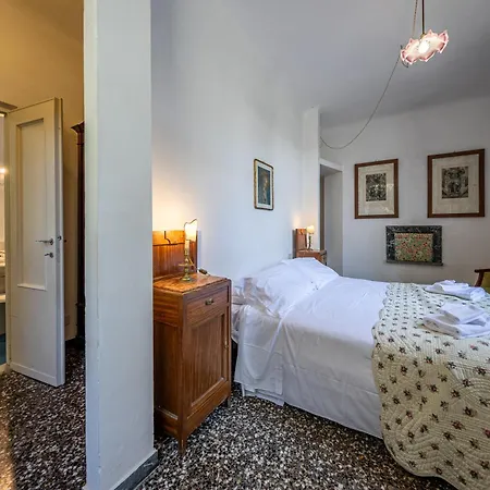 Flora 1 By Portofinohomes * Chiavari