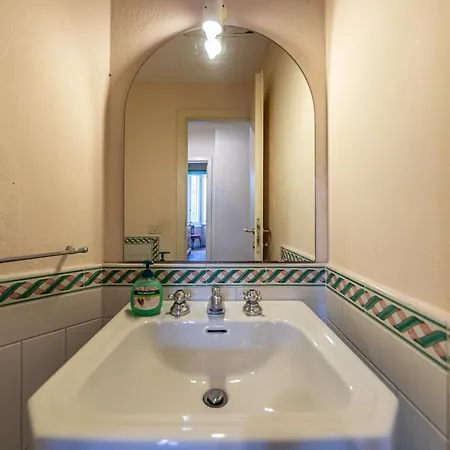Flora 1 By Portofinohomes *